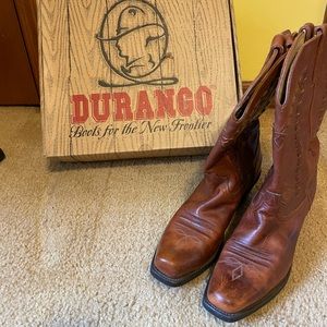 Brown cowgirl boots